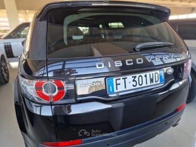 Land Rover Discovery Sport 2.0 TD4 150 CV Pure Nero usata Modena