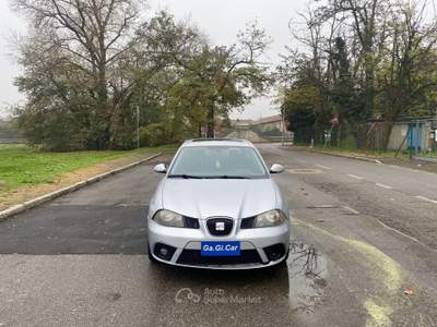 Seat Ibiza IBIZA 1.4 FULL OPTIONAL NEOPATENTATI Argento usata Corsico