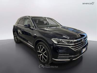 Volkswagen Touareg 3.0 TDI SCR Atmosphere 4Motion Tiptronic Blu/Azzurro usata VERONA