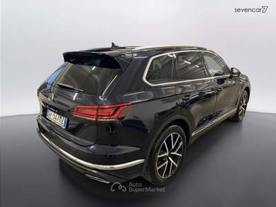 Volkswagen Touareg 3.0 TDI SCR Atmosphere 4Motion Tiptronic Blu/Azzurro usata VERONA