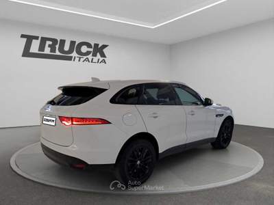 Jaguar F-Pace  -  2.0d prestige awd 180cv auto Bianco usata Pisa