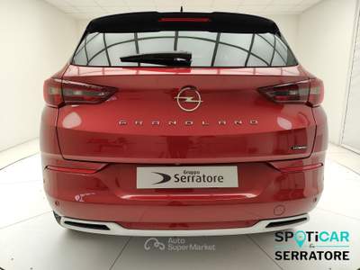 Opel Grandland ULTIMATE HYBRID 136 HP Rosso usata Erba
