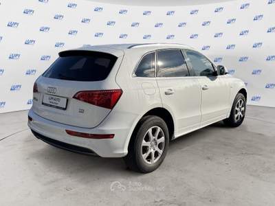 Audi Q5 2.0 tdi Advanced quattro 170cv s-tronic Bianco usata Pistoia