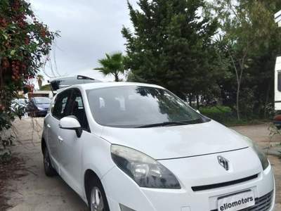 Renault Grand Scénic 1.5dci 7 posti Bianco usata Modica