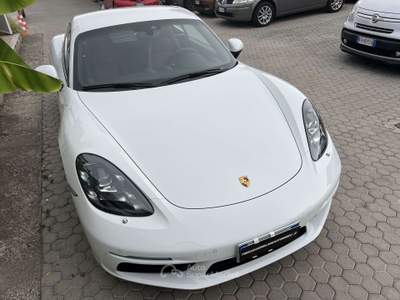 Porsche Cayman 718 2.0 300cv pdk     !! RISERVATA !! Bianco usata Milano