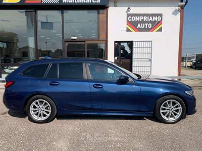 BMW Serie 3 320d 320 Serie 3 Touring 320d Touring mhev 48V xdrive auto Blu/Azzurro usata Ravenna
