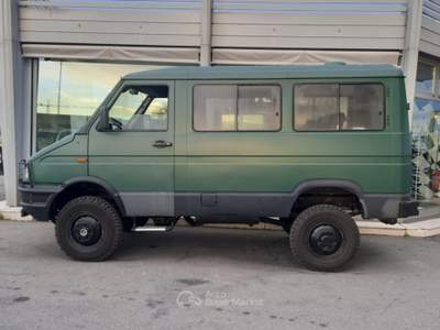 Iveco Daily 40.10 W 2.5 TD Combi L 4x4 ex Carabinieri Verde usata Bassano del Grappa