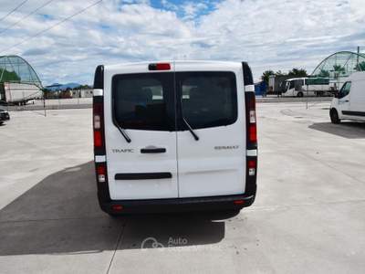 Renault Trafic Trafic Van T29 2.0 Blue Dci 130cv L2h1 D.Cab. -AUTOCARRO-IVA ESCLUSA Bianco usata Coccaglio
