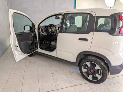 Fiat Panda Panda - 1.0 Hybrid 70cv - City Cross Bianco usata Robecco sul Naviglio
