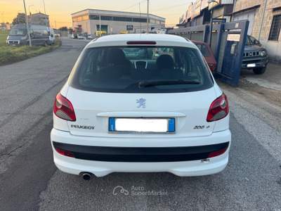 Peugeot 206 Plus 1.1 60CV 5p. Trendy Bianco usata Mentana