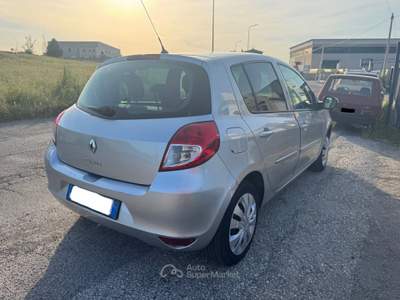 Renault Clio 1.2 16V 5 porte GPL Yahoo! EURO5 *ZTL FREE* Grigio usata Mentana