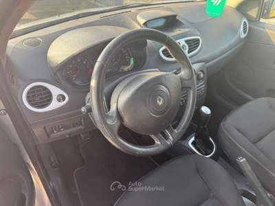 Renault Clio 1.2 16V 5 porte GPL Yahoo! EURO5 *ZTL FREE* Grigio usata Mentana