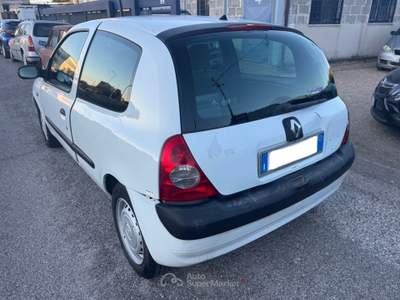 Renault Clio cat 3 porte Access Van Bianco usata Mentana