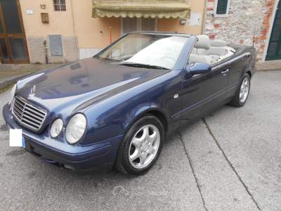Mercedes-Benz CLK MERCEDES CLK CABRIO Blu/Azzurro usata Monsummano Terme