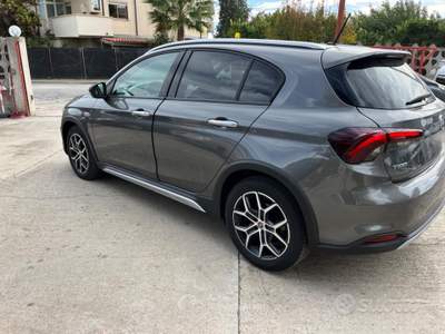 Fiat Tipo Mjt S&S 5 porte Cross Grigio usata Caulonia