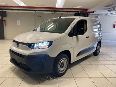 Citroen Berlingo BlueHDi 100 3posti Van M KM0 € 18.900,00+IVA Bianco usata Arsago Seprio