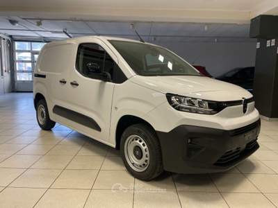 Citroen Berlingo BlueHDi 100 3posti Van M KM0 € 18.900,00+IVA Bianco usata Arsago Seprio