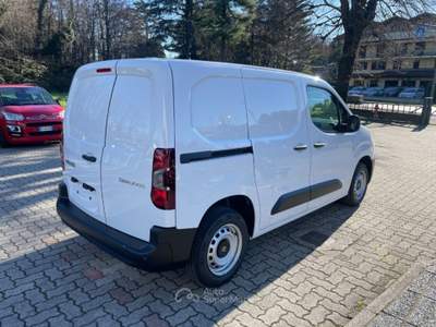 Citroen Berlingo BlueHDi 100 3posti Van M KM0 € 18.900,00+IVA Bianco usata Arsago Seprio