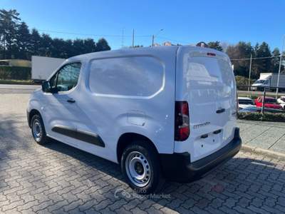 Citroen Berlingo BlueHDi 100 3posti Van M KM0 € 18.900,00+IVA Bianco usata Arsago Seprio