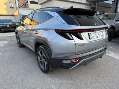 Hyundai Tucson 1.6 HEV aut. XLine Nero usata VAREDO