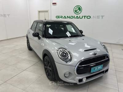 MINI Clubman IV F54-F55-F56-F57 -  2.0 Cooper S Hype Seven 5p Argento usata Novi Ligure