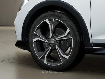 Audi A1 allstreet 30 1.0 tfsi 116cv identity contrast s tronic Bianco usata Cremona