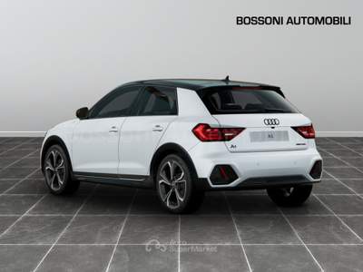 Audi A1 allstreet 30 1.0 tfsi 116cv identity contrast s tronic Bianco usata Cremona