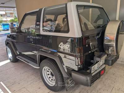 Daihatsu Feroza 1.6i Resin-top Full-Time DX Nero usata Ventimiglia