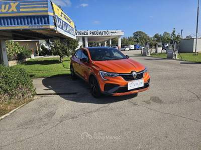 Renault Arkana Hybrid E-Tech 145 CV R.S.Line Fast Track Arancione usata Pomezia