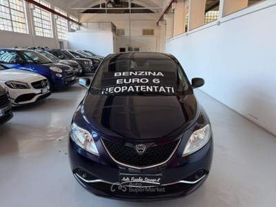 Lancia Ypsilon  1.2 69 CV 5p. Platinum Blu/Azzurro usata Parabiago