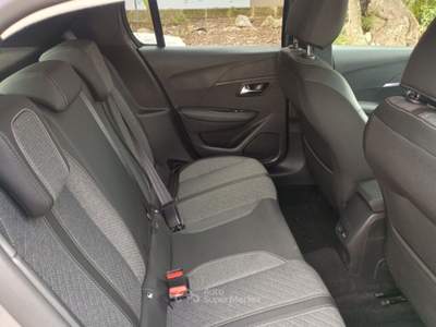 Peugeot 208 1.2 100cv 5 porte Allure Grigio usata Monopoli