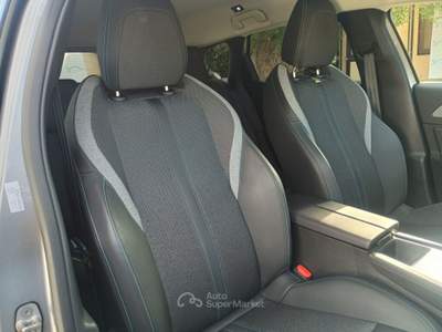 Peugeot 308 SW 1.2 130cv EAT8 Allure Grigio usata Monopoli