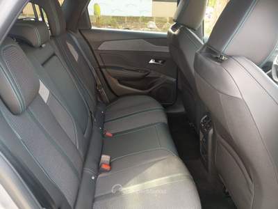 Peugeot 308 SW 1.2 130cv EAT8 Allure Grigio usata Monopoli