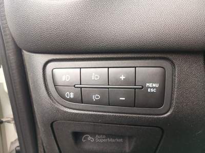 Fiat Punto 5 porte 1.3 MJ 85cv Lounge Bianco usata Monopoli