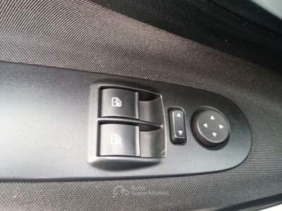 Fiat Punto 5 porte 1.3 MJ 85cv Lounge Bianco usata Monopoli