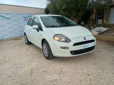 Fiat Punto 5 porte 1.3 MJ 85cv Lounge Bianco usata Monopoli