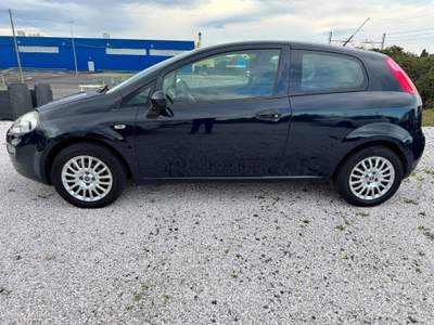 Fiat Punto 8V 3 porte Lounge Nero usata Cecina