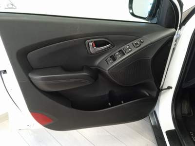 Hyundai ix35 1.7 CRDi 2WD Xpossible Bianco usata Torino