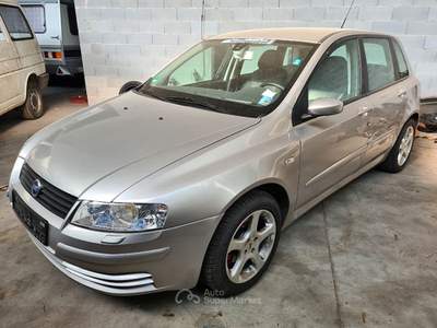 Fiat Stilo Abarth, documenti Tedeschi Argento usata Cogollo del Cengio
