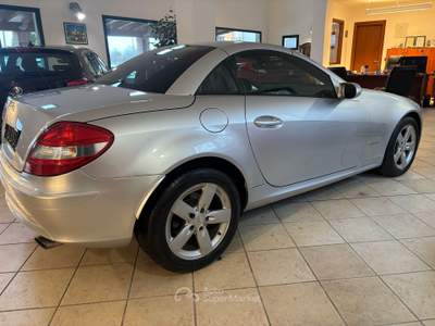 Mercedes-Benz SLK Unico proprietario, libero da incidenti  KM.  CERTIFICATI Argento usata Cartura