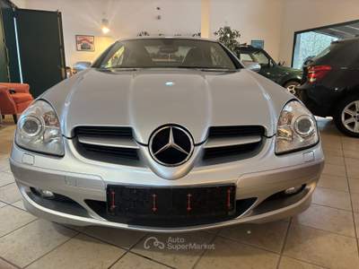 Mercedes-Benz SLK Unico proprietario, libero da incidenti  KM.  CERTIFICATI Argento usata Cartura