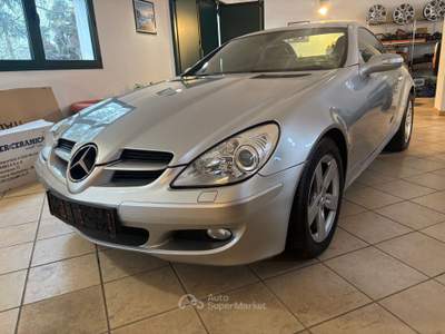 Mercedes-Benz SLK Unico proprietario, libero da incidenti  KM.  CERTIFICATI Argento usata Cartura