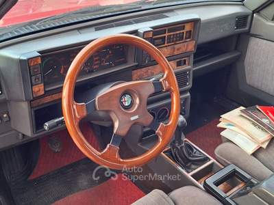 Alfa Romeo 75 IE Rosso usata Roma