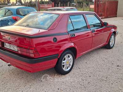 Alfa Romeo 75 IE Rosso usata Roma