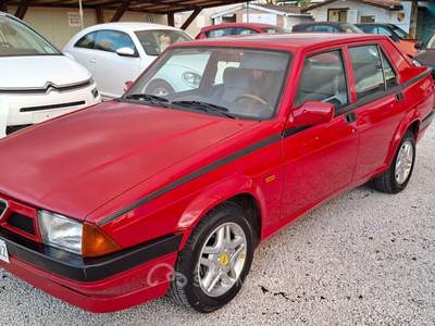 Alfa Romeo 75 IE Rosso usata Roma