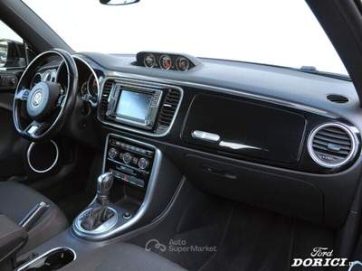 Volkswagen Maggiolino Maggiolino Cabrio 1.2 TSI Design BlueMotion Technology Nero usata Credaro