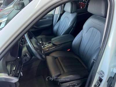 BMW X5 258 cv  Bianco usata Gioia del Colle