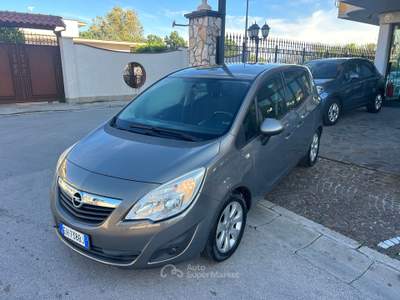 Opel Meriva Opel Meriva 1.3 CDTI 95CV ecoFLEX Cosmo Grigio usata Caivano