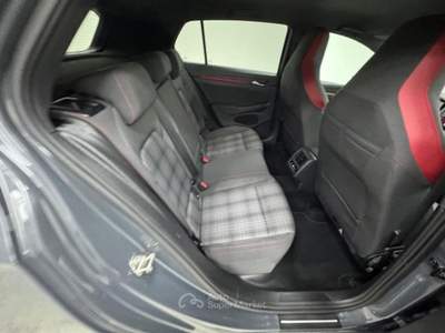 Volkswagen Golf 2.0 TSI GTI DSG Grigio usata Lurate Caccivio