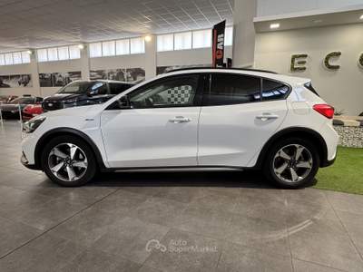 Ford Focus Focus 1.0 EcoBoost Hybrid 125 CV 5p. Active Bianco usata Cesena